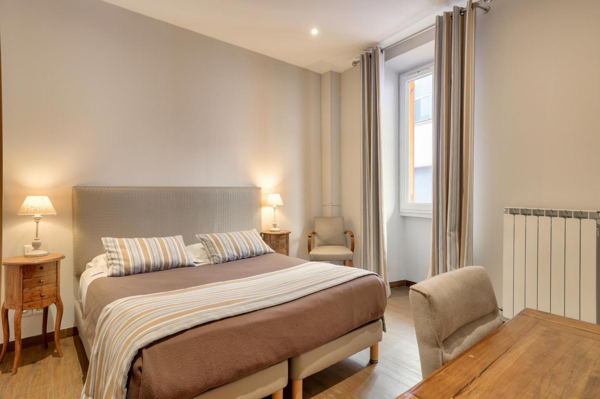 Hotel Lepante Ницца Экстерьер фото
